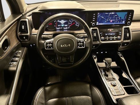 Used 2022 Kia Sorento S w/ Panoramic Sunroof Package image 29