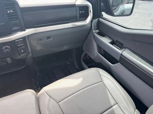 Used 2023 Ford F150 XLT RWD image 29