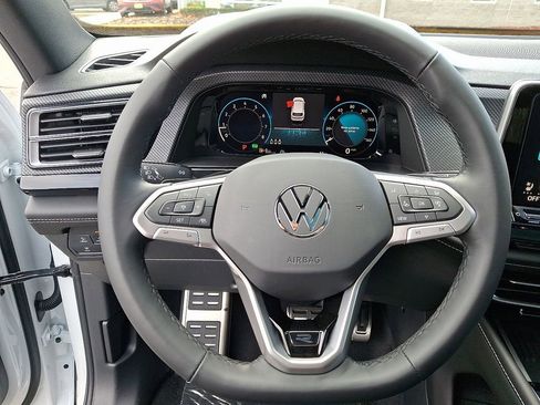 New 2026 Volkswagen Atlas Cross Sport SEL Premium R-Line AWD/4WD image 13