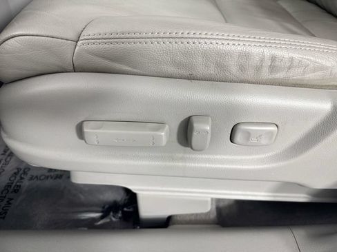 Used 2012 Honda CR-V EX-L image 21