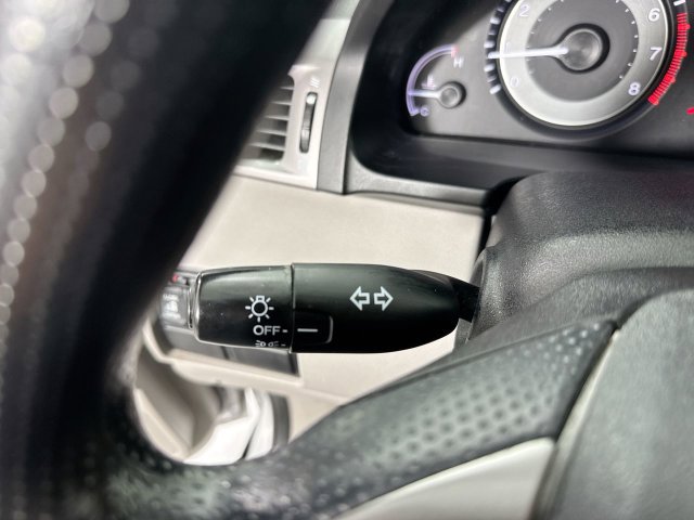 Used 2015 Honda Odyssey EX image 15