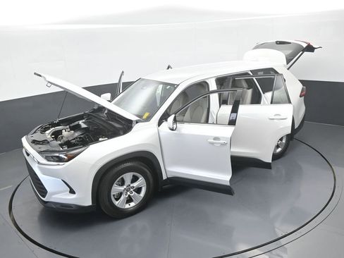 Used 2025 Toyota Grand Highlander FWD image 61