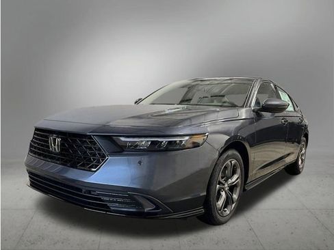 New 2026 Honda Accord EX-L image 1