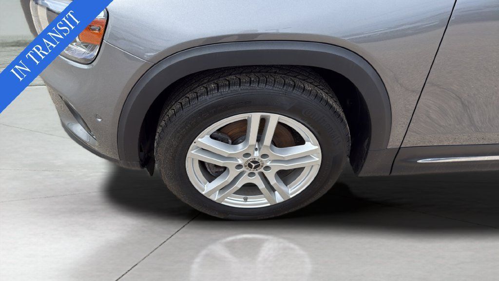 Certified 2022 Mercedes-Benz GLB 250 4MATIC image 9