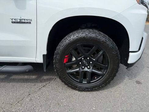 Used 2022 Chevrolet Silverado 1500 RST w/ Redline Edition image 8