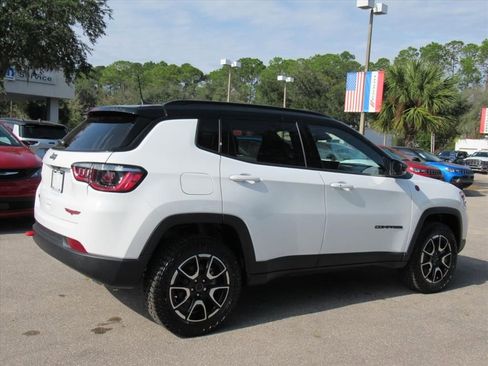 New 2026 Jeep Compass Trailhawk image 6