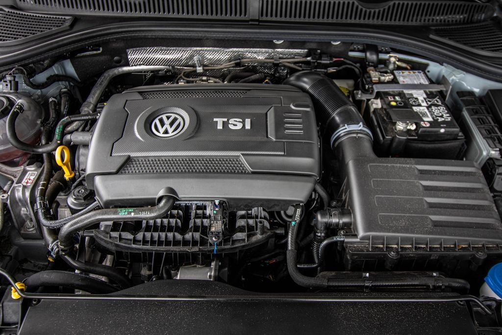 Certified 2026 Volkswagen Jetta GLI Autobahn FWD image 10
