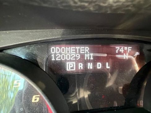 Used 2011 GMC Acadia SLT AWD/4WD image 11