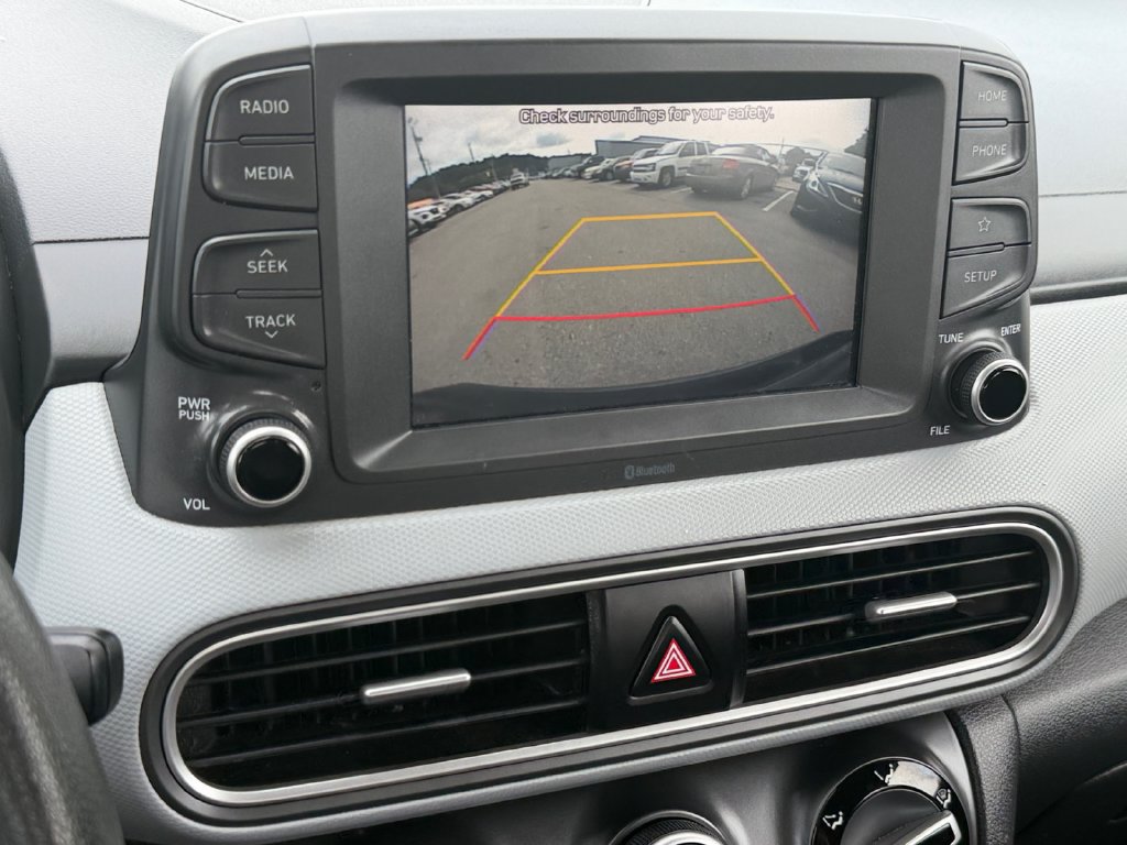 Used 2021 Hyundai Kona SE FWD image 24