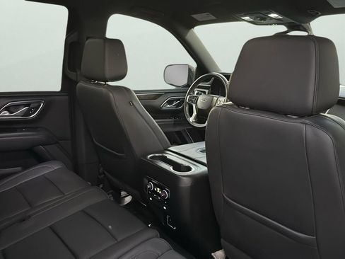 Used 2022 Chevrolet Tahoe Z71 w/ Z71 Off-Road Package image 29