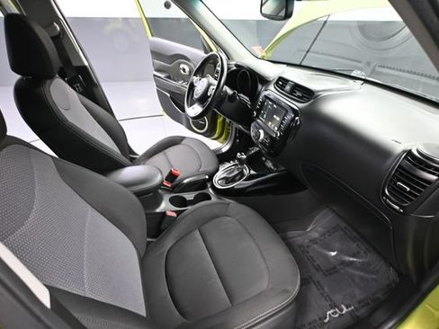 Used 2019 Kia Soul + w/ Audio Package FWD image 46