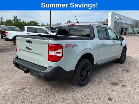 Used 2024 Ford Maverick Lariat w/ FX4 Off-Road Package AWD/4WD image 11