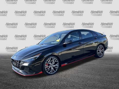 Used 2023 Hyundai Elantra N image 5