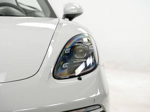 Used 2024 Porsche 718 Boxster GTS RWD image 7