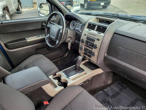 Used 2012 Ford Escape XLT AWD/4WD image 25