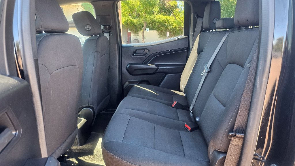 Used 2023 Chevrolet Colorado W/T RWD image 23