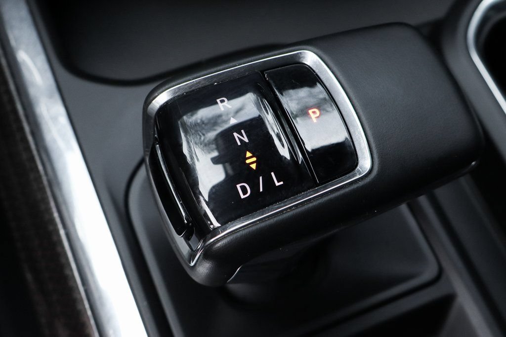 Used 2023 Chevrolet Silverado 1500 LT Trail Boss w/ Convenience Package II AWD/4WD image 36