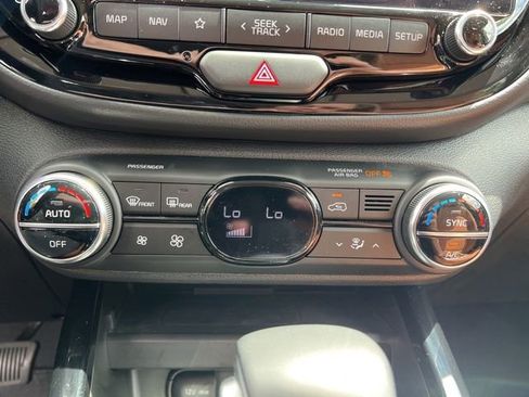 Certified 2024 Kia Soul EX w/ Option Group 015 FWD image 21