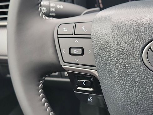 New 2026 Toyota Camry SE w/ Convenience Package FWD image 9