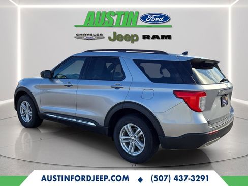 Used 2021 Ford Explorer XLT w/ Equipment Group 202A image 14