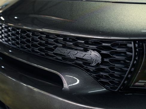 Used 2020 Dodge Charger SRT Hellcat w/ Harman/Kardon Audio Group image 17