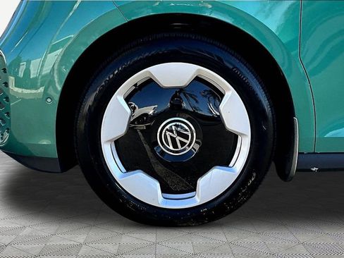 New 2025 Volkswagen ID. Buzz Pro S Plus image 29