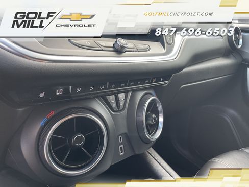 Used 2024 Chevrolet Blazer LT w/ Midnight/Sport Edition FWD image 23