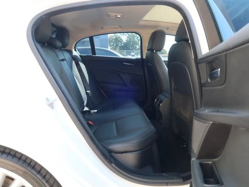 Used 2017 Jaguar XE First Edition image 20