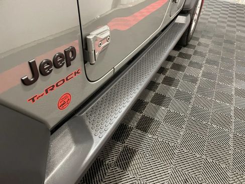 Used 2021 Jeep Wrangler Unlimited Sport AWD/4WD image 16