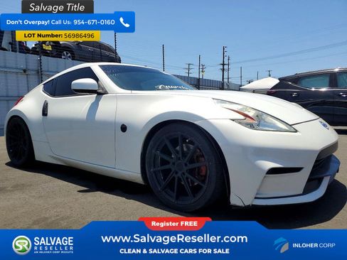 Used 2017 Nissan 370Z Coupe RWD image 5