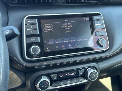 Used 2019 Nissan Kicks SR w/ SR Premium Package FWD image 18