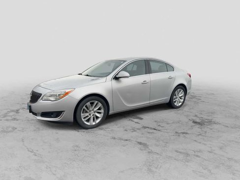 Used 2015 Buick Regal Premium image 4