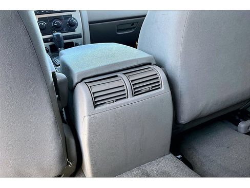 Used 2005 Jeep Grand Cherokee Laredo AWD/4WD image 13
