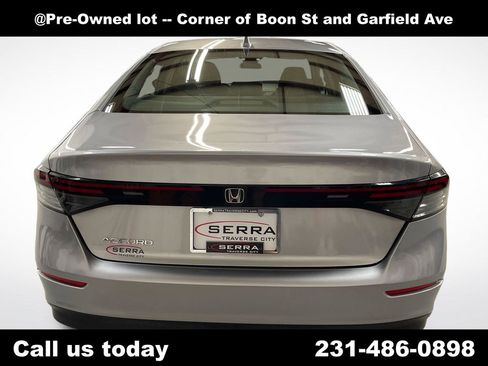 Used 2024 Honda Accord EX image 7