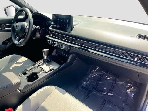 Used 2025 Honda Civic Sport Touring image 28
