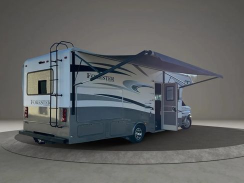Used 2015 Ford E-450 and Econoline 450 Super Duty w/ Motorhome Prep Package RWD image 5