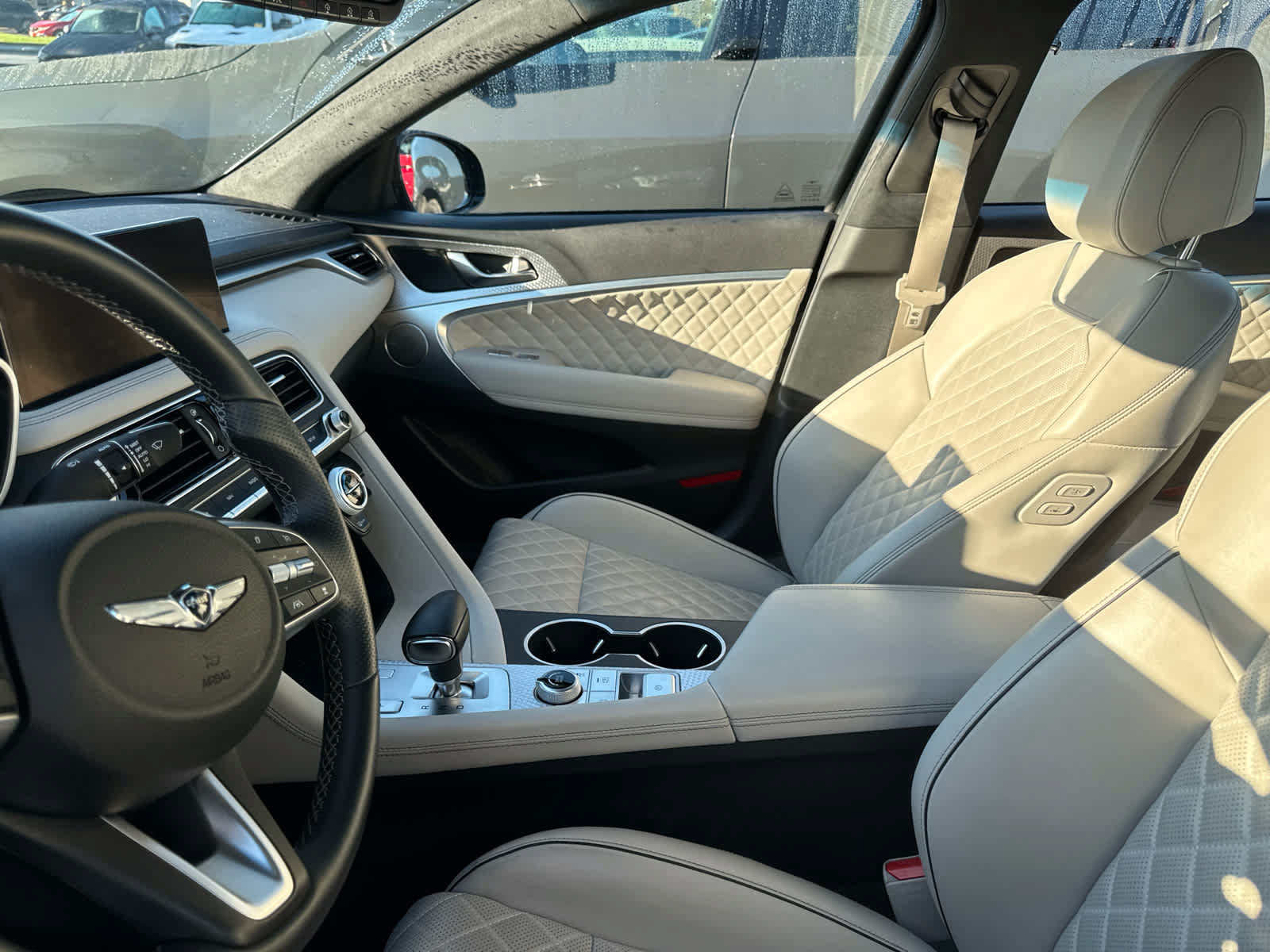 Used 2023 Genesis G70 3.3T w/ Sport Prestige Package AWD/4WD image 11