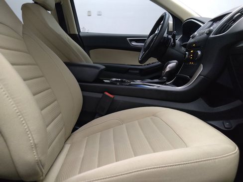 Used 2017 Ford Edge SEL FWD image 21