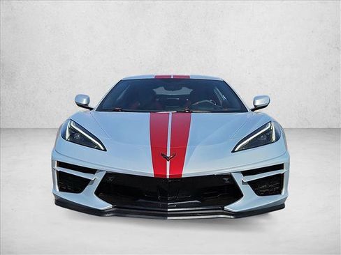 Used 2022 Chevrolet Corvette Stingray Preferred Cpe w/ Z51 Performance Package RWD image 2