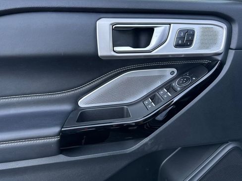 Certified 2022 Ford Explorer ST w/ Equipment Group 401A image 11