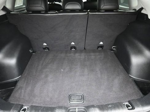 Used 2020 Jeep Compass Limited image 9