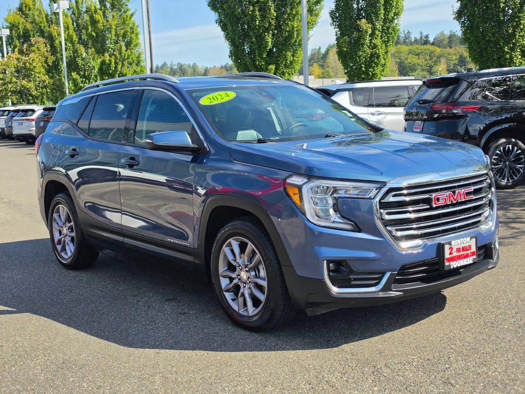 Used 2024 GMC Terrain SLT AWD/4WD image 7