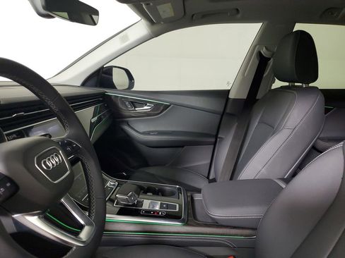 Used 2023 Audi Q8 Premium Plus w/ Premium Plus Package image 22