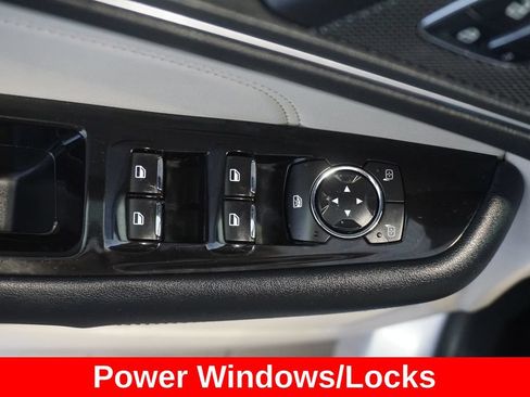 Used 2018 Ford Edge Titanium w/ Equipment Group 301A FWD image 6