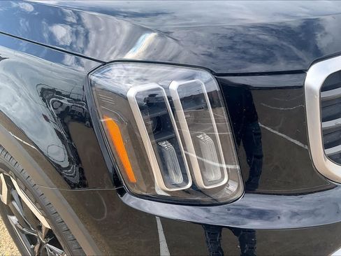 Used 2023 Kia Telluride S FWD image 28