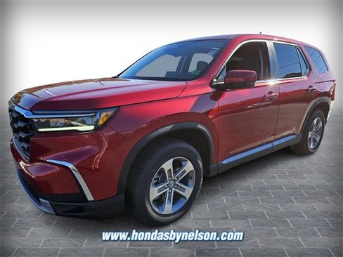 New 2025 Honda Pilot EX-L image 3