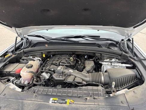 Certified 2023 Jeep Grand Cherokee L Limited image 37