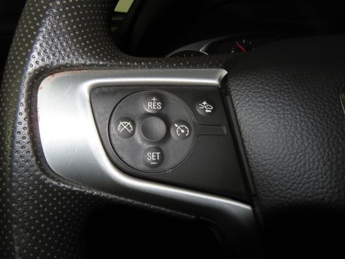 Used 2023 GMC Terrain SLE w/ Driver Convenience Package image 51