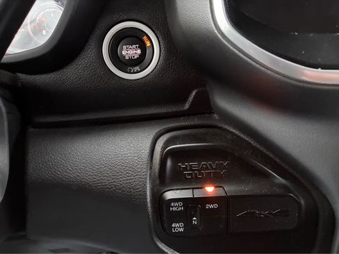 Used 2022 RAM 2500 Big Horn image 21