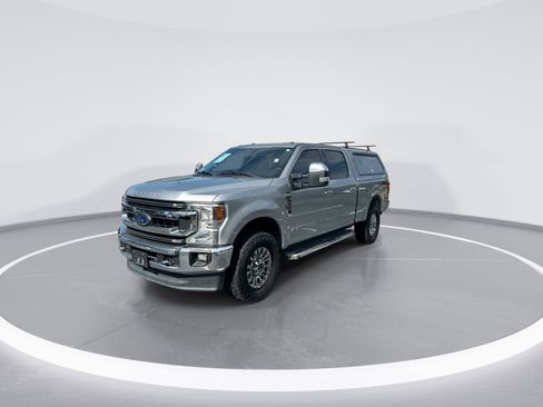 Used 2021 Ford F250 XLT w/ XLT Premium Package AWD/4WD image 5